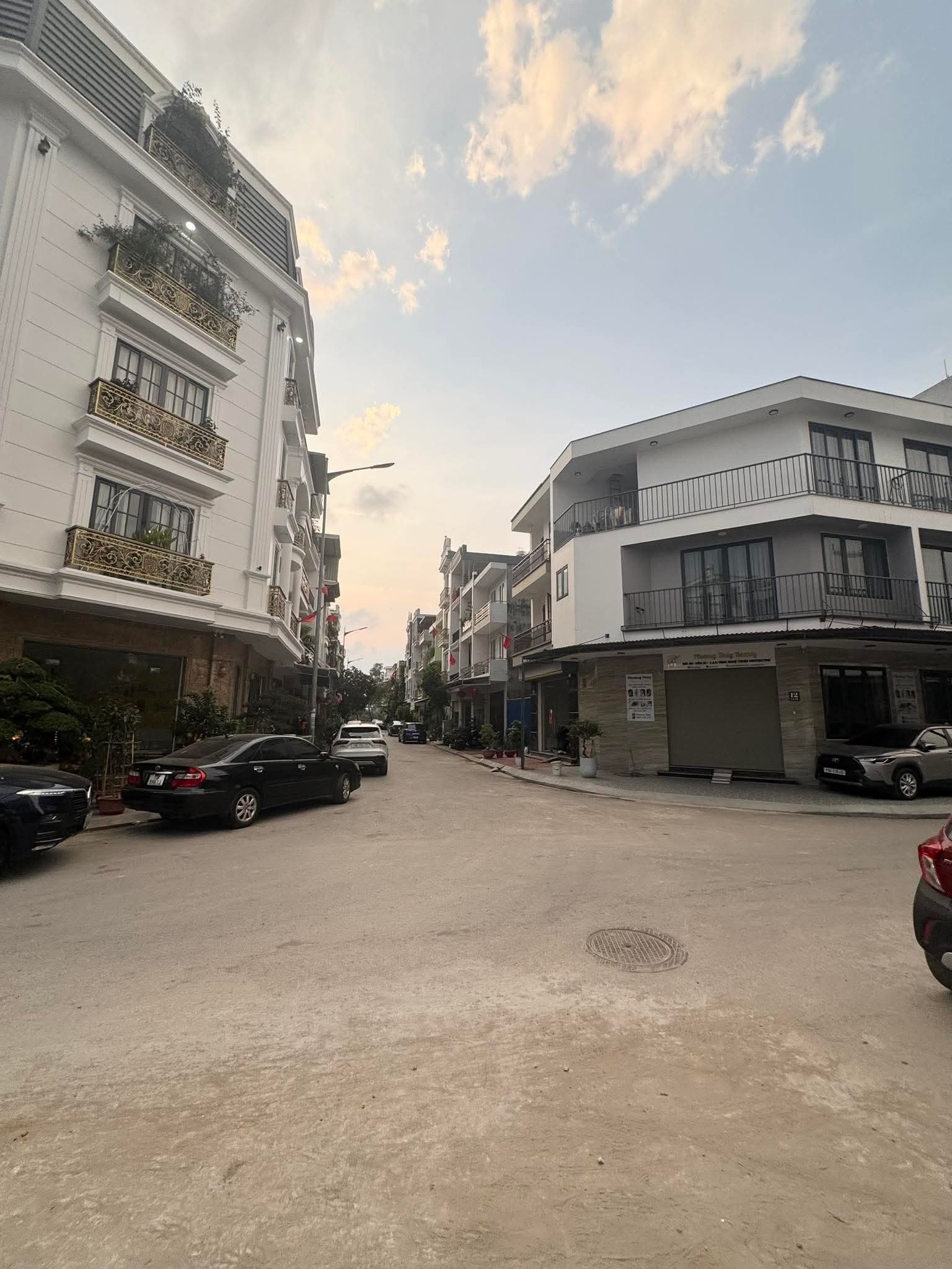 💥💥💥HÀNG HIẾM TĐC XI MĂNG 40M, GIÁ CỰC TỐT 3,25 TỶ - CHỦ THIỆN CHÍ BÁN