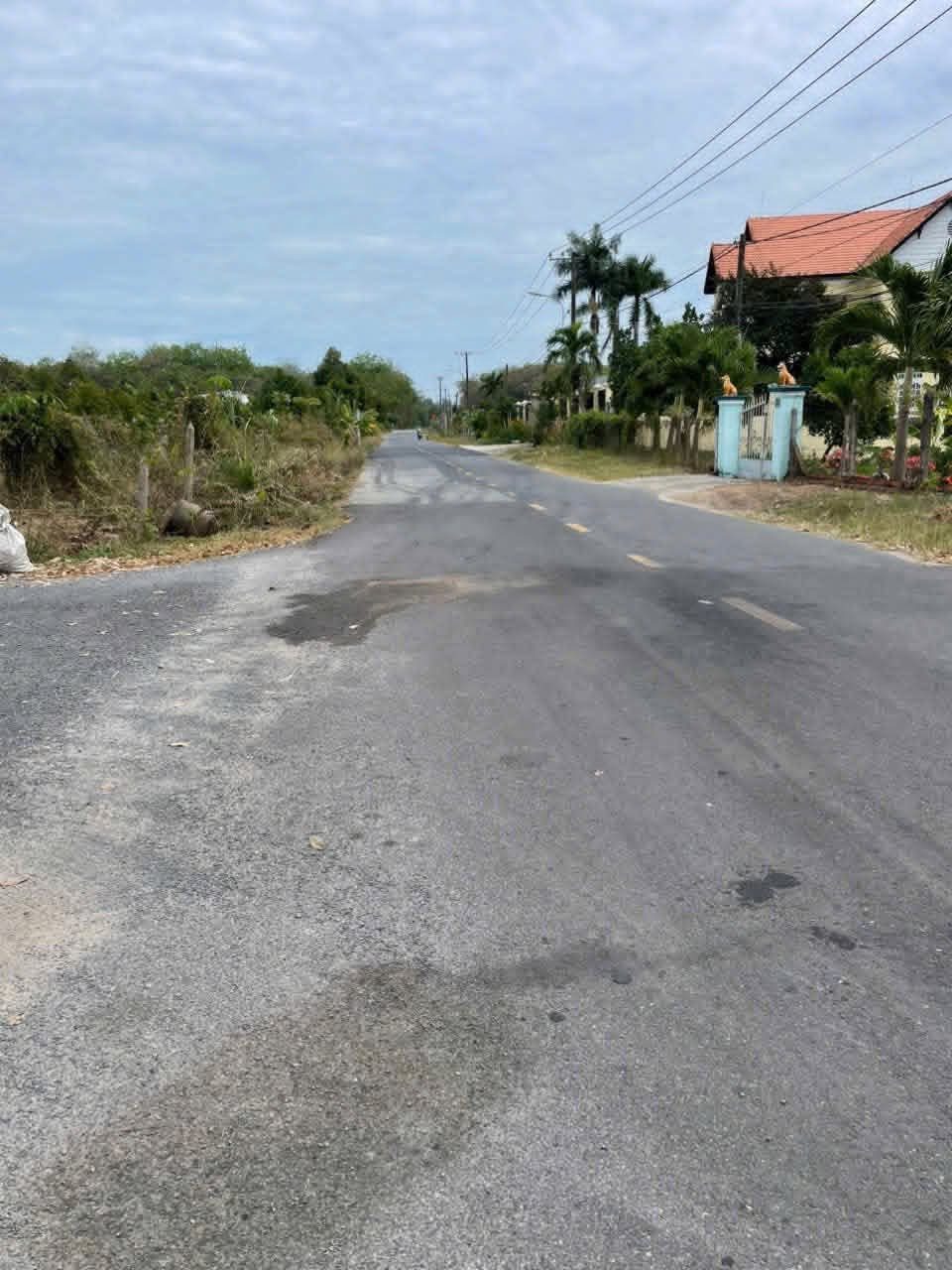Bán đất Góc 2MT Bến Đình mặt bằng buôn bán kinh doanh xã An Nhơn Tây Củ Chi TPHCM, DT: 1100m2.
