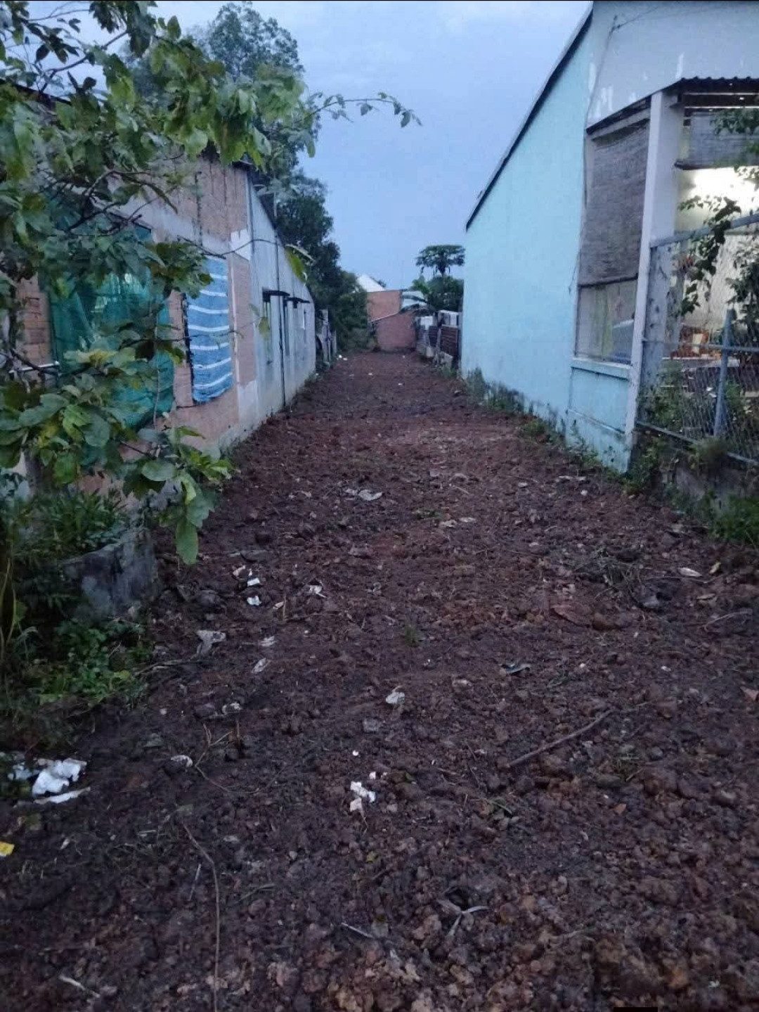 Bán đất mặt tiền kinh doanh buôn bán MT đường Bến Súc xã An Phú Củ Chi TPHCM, DT: 5x49m.