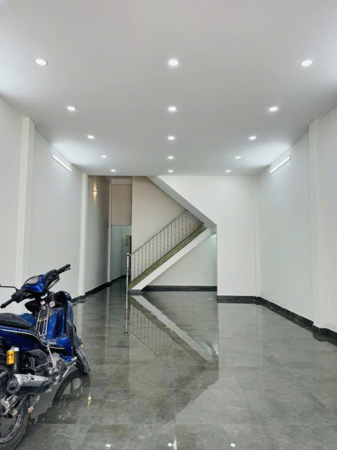 ⭐️ Nhà Mặt tiền Vuông SHR 2 tầng Đ.20m 101m2 – Bình Lợi Bình Thạnh
