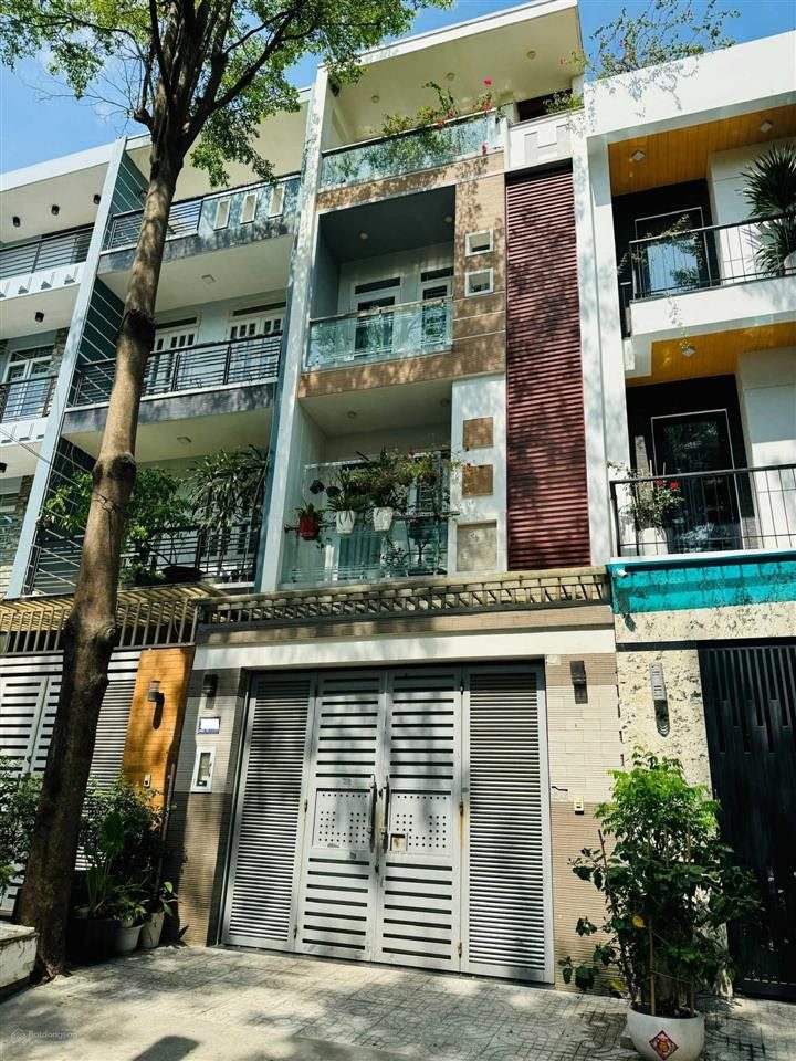 Nhà mới đẹp đường 10m bình lợi. dt 4x218m, 1t2lst, giá 13,5 tỷ tl