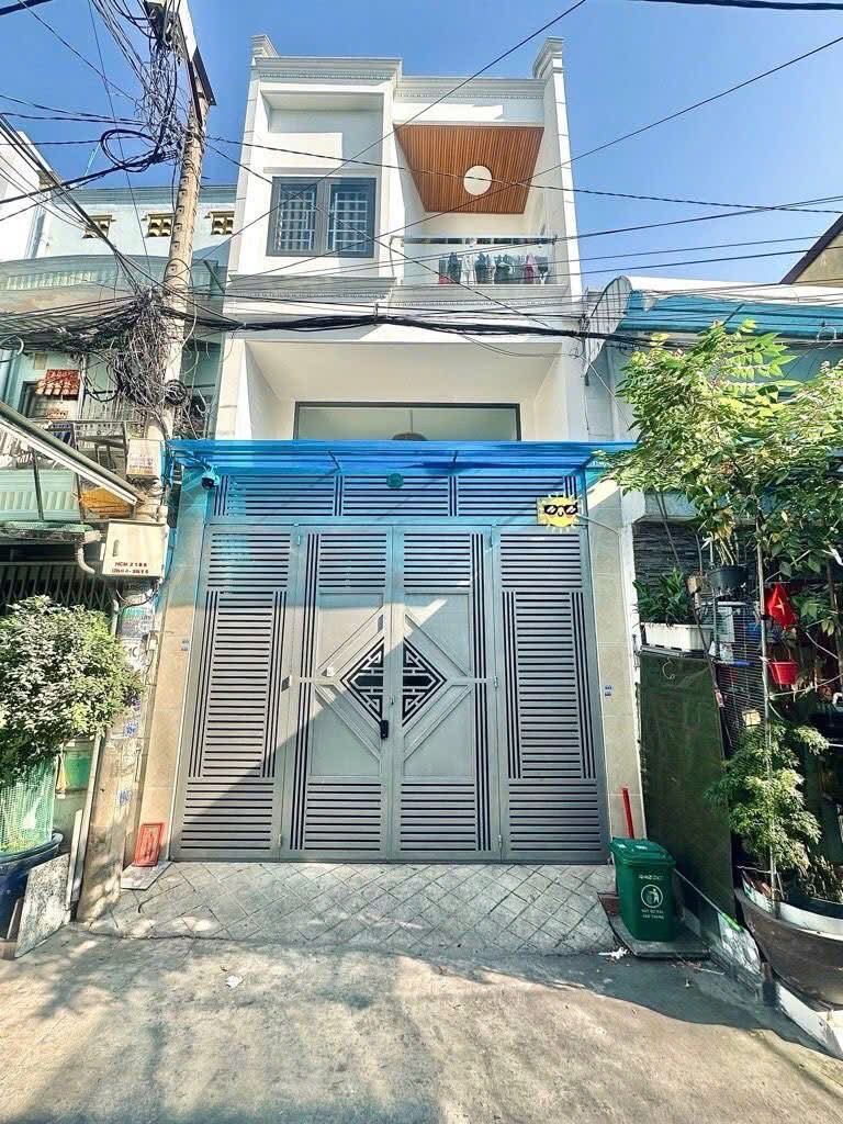 Nhà phố Bình Tân giáp Tân Phú - Xe hơi ngủ trong nhà - 3 Tầng btct - 4x14m - Nhỉnh 5 Tỏi
