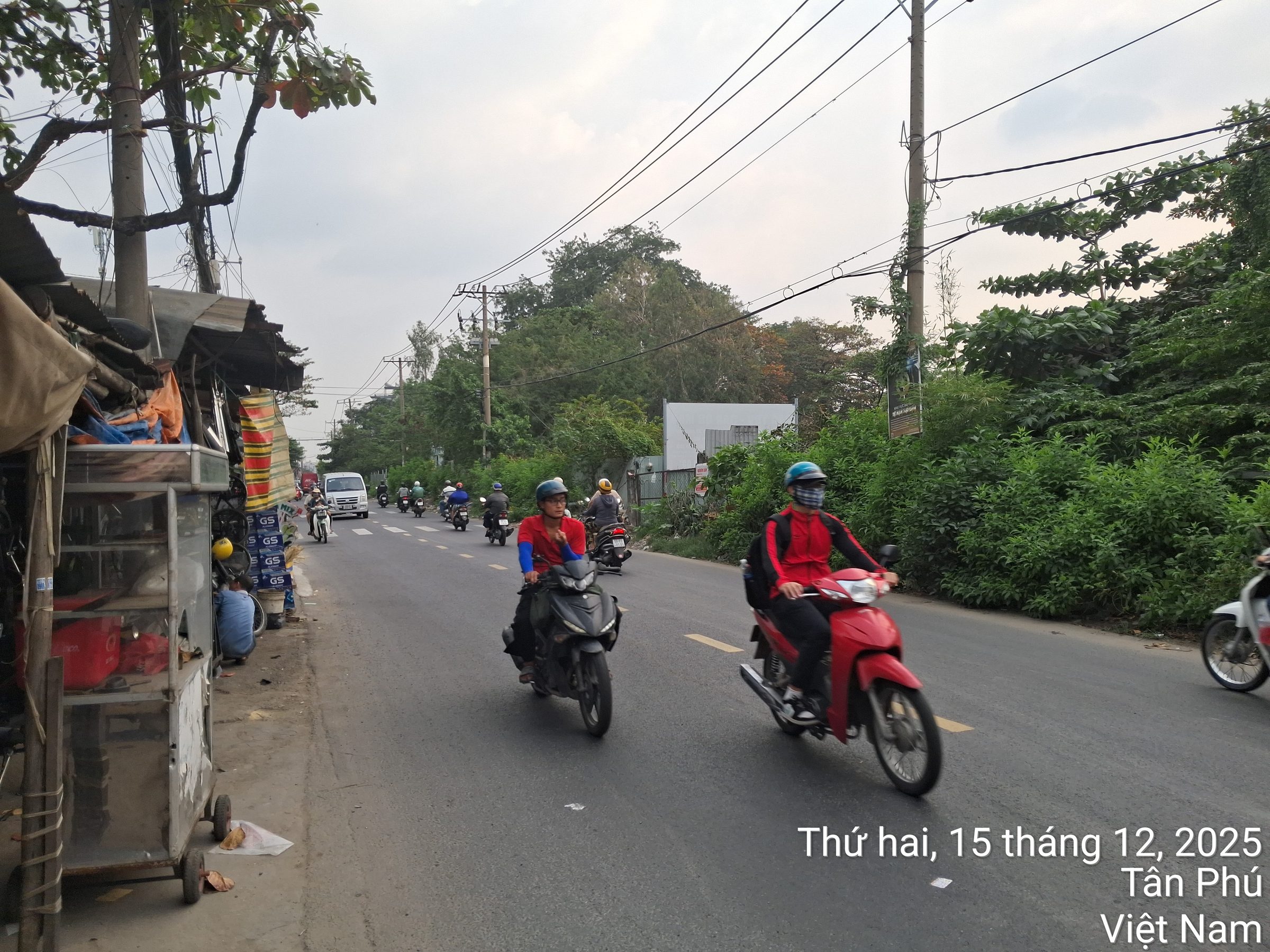 Bán đất sổ riêng 500m2 mặt tiền kinh doanh đường Bình Long, Quận Tân Phú