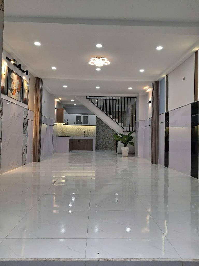 Bán nhà 2 tầng đẹp - 48m2 (4x12) - ngay Thoại Ngọc Hầu, Tân Phú - chỉ hơn 4 tỷ