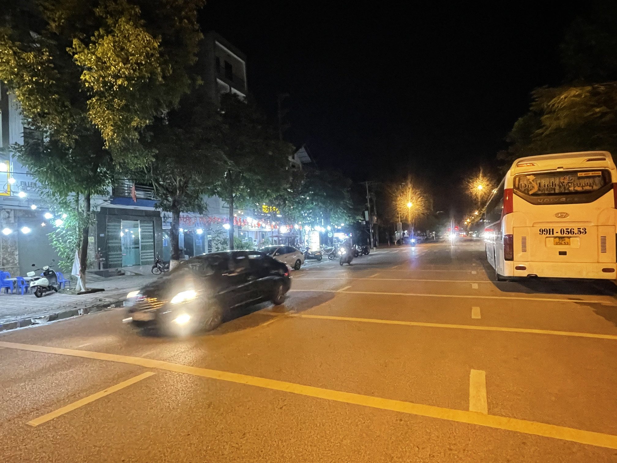 Bán nhà 2 tầng nhìn mầm non hoa phượng. Mặt đường bình than đại phúc. Diện tích 78.8m mặt tiền 4.5m hướng tây nam. Phường võ cường tỉnh bắc ninh