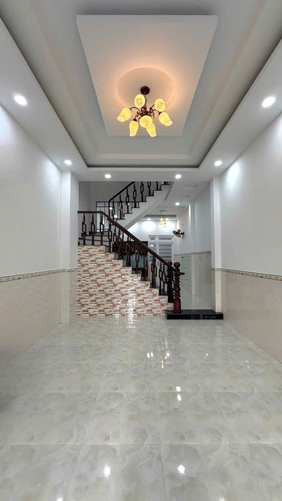 BÁN NHÀ ĐẸP SÁT BÌN.H THÀNH - ÔTÔ VÀO NHÀ NGỦ - 4PN - ( 4X16M )