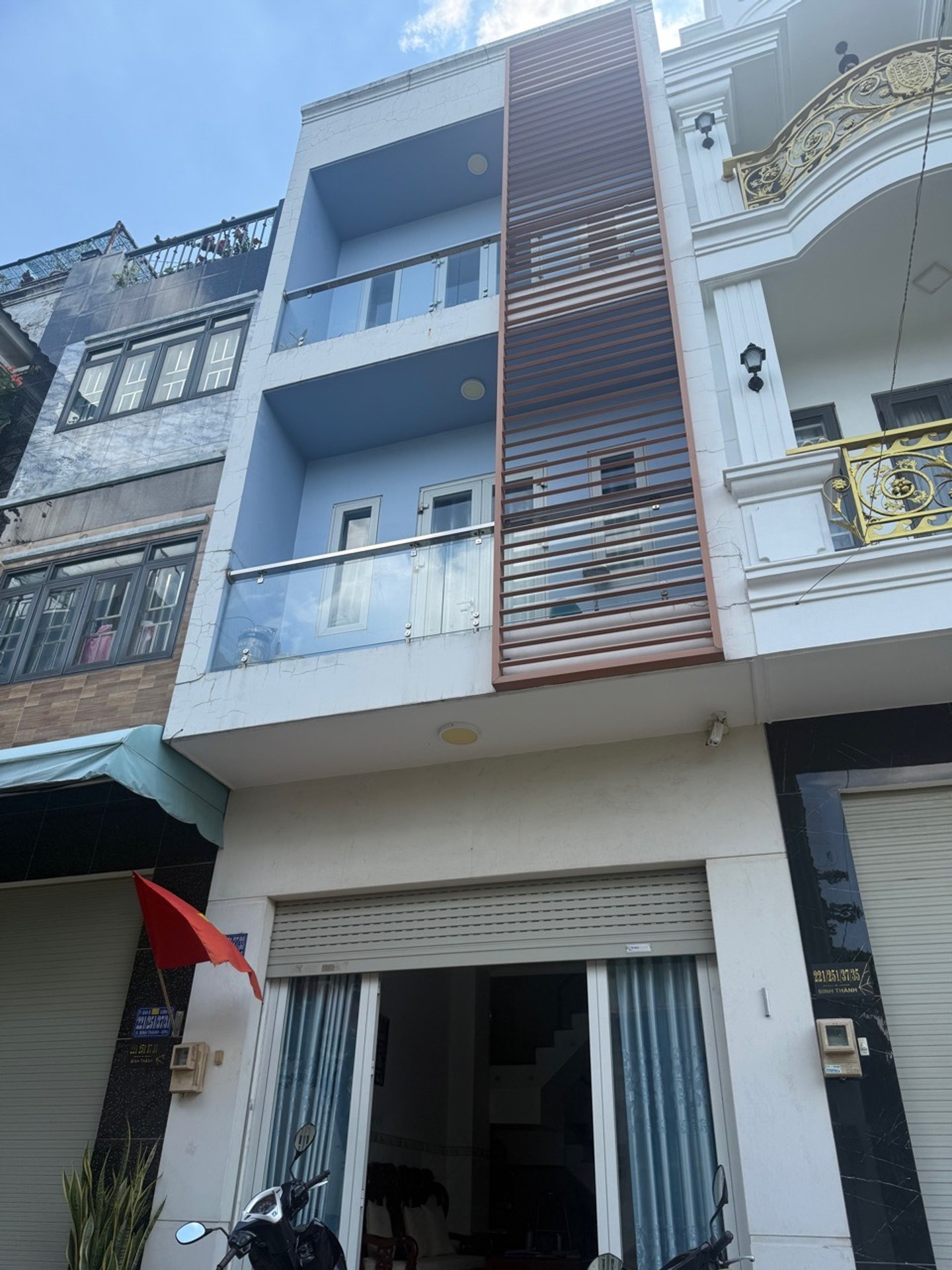 119 -  NHÀ 4 TẦNG – ĐƯỜNG BÌNH THÀNH, P. BÌNH HƯNG HÒA B, BÌNH TÂN.
- Giá 5,4 Tỷ.