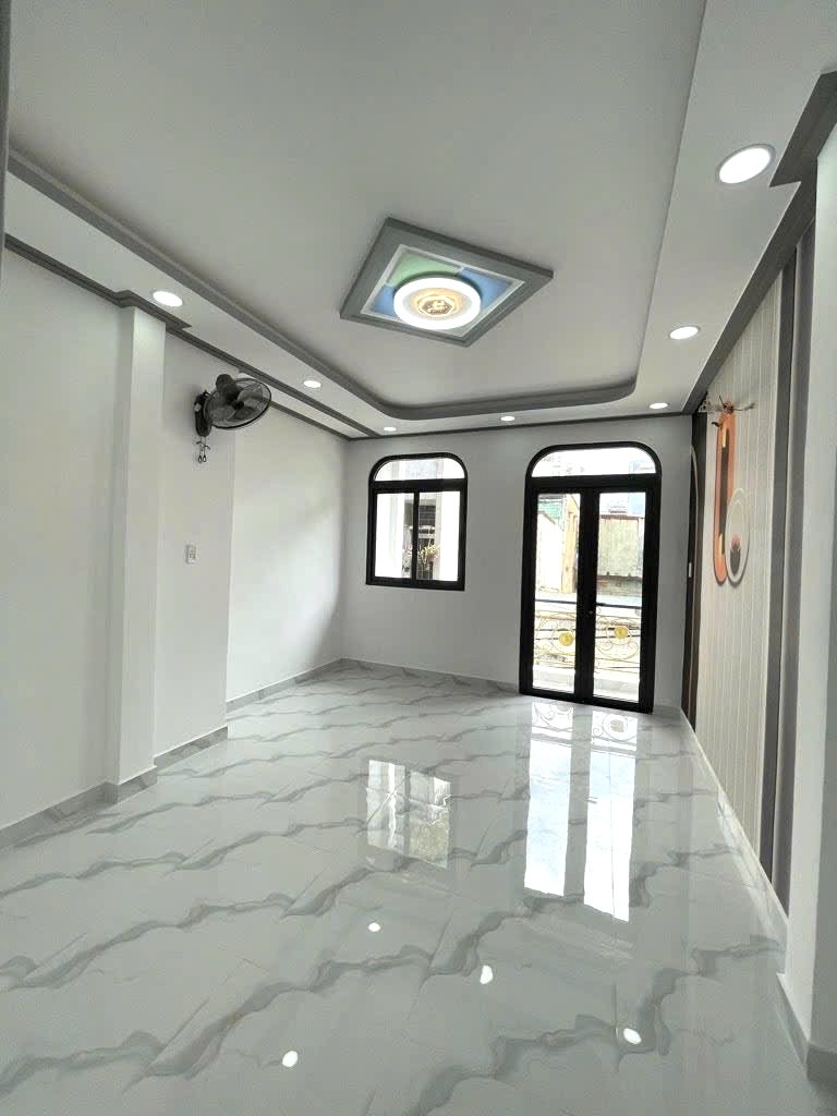 NHÀ ĐẸP TRUNG TÂM QUẬN 6 - 45,5M2 - 3 TẦNG - GIÁ 5.x TỈ
