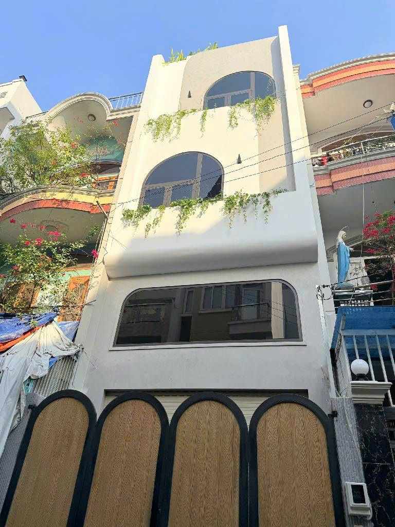 Nhà phố 5 tầng - hẻm ô tô - ngay Aeon Tân Phú - Bờ Bao Tân Thắng - 62m2- nội thất full - chỉ 12 tỷ TL