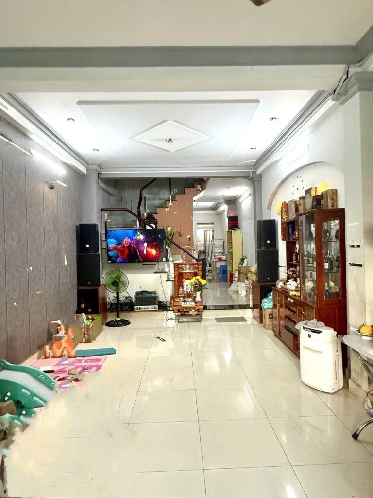 BÁN NHÀ BÙI ĐÌNH TUÝ, BÌNH THẠNH, XE HƠI NGỦ NHÀ, 3 TẦNG, 90M2 THỰC TẾ, NHỈNH 13Đ