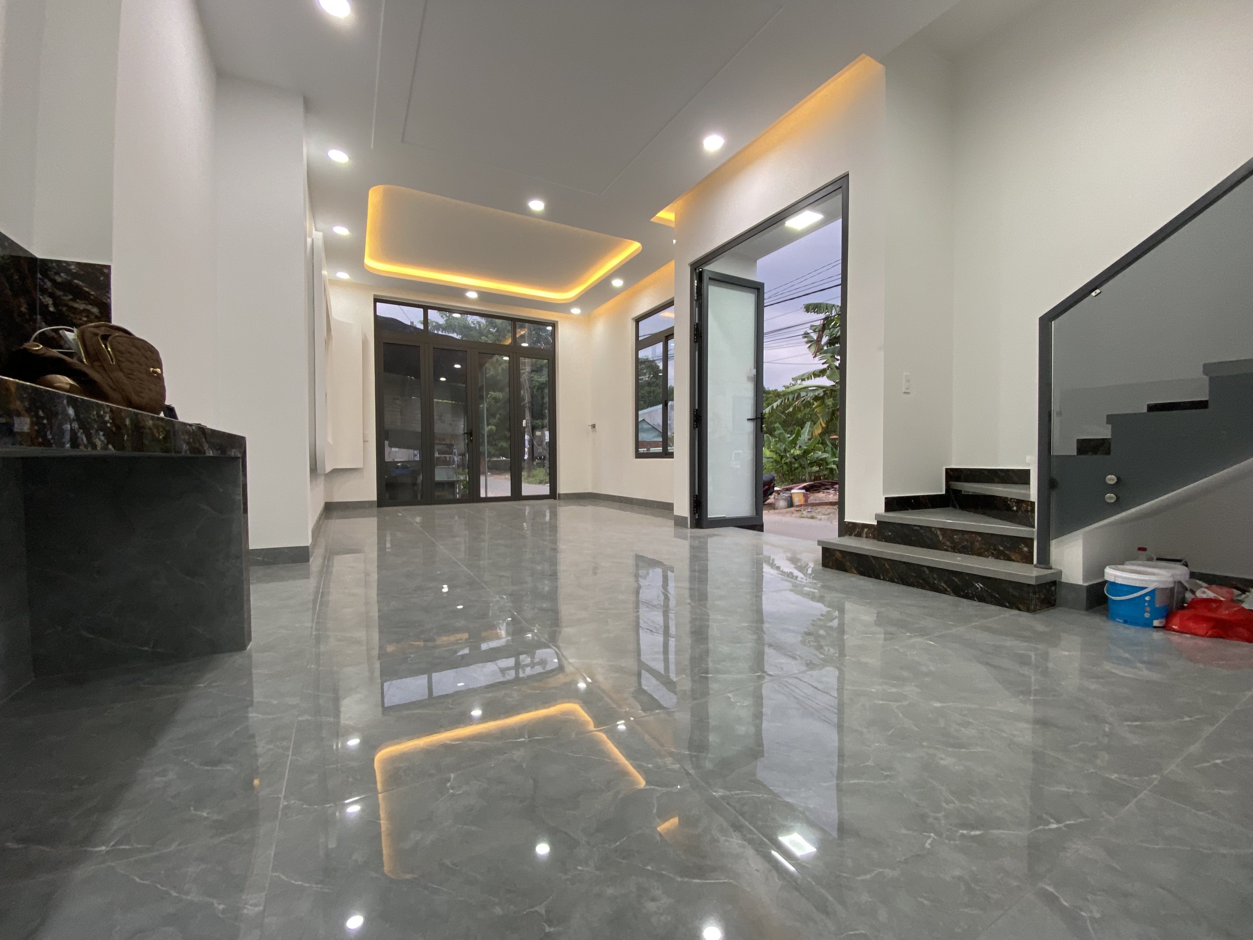 NHÀ ĐẸP GIÁ TỐT – CHỈ 2 TỶ 750 TRIỆU .1 trệt 1Lầu Mặt Tiền Đường Thông