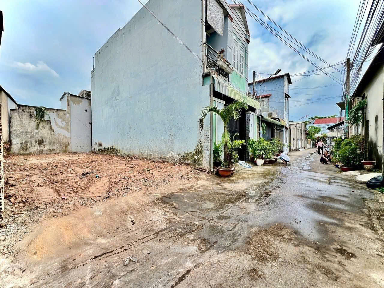 Bán đất gần CƯ XÁ Tân Phong 65m² sổ hồng, thổ cư (P. Tân Phong) - Giá 2tỷ550
