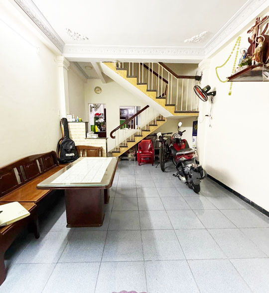 Bán nhà 4 tầng ở ngay, Bùi Thị Xuân, Tân Sơn Hòa, 40m2, chỉ 7.x tỷ TL
