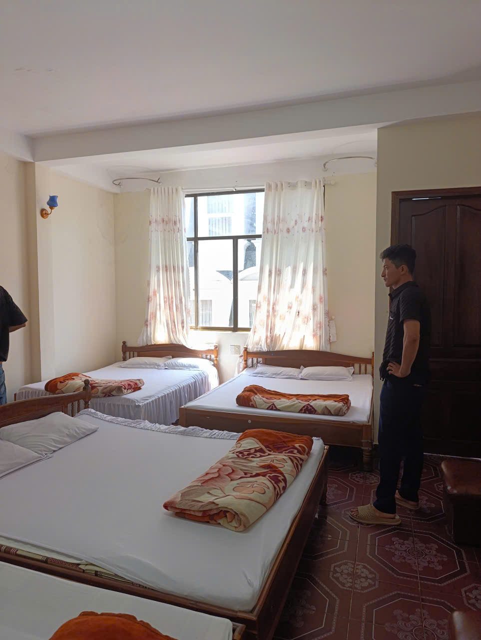 Cho thuê nhà nguyên căn 10 phòng Bùi Thị Xuân phường 2 Đà Lạt giá 20 triệu