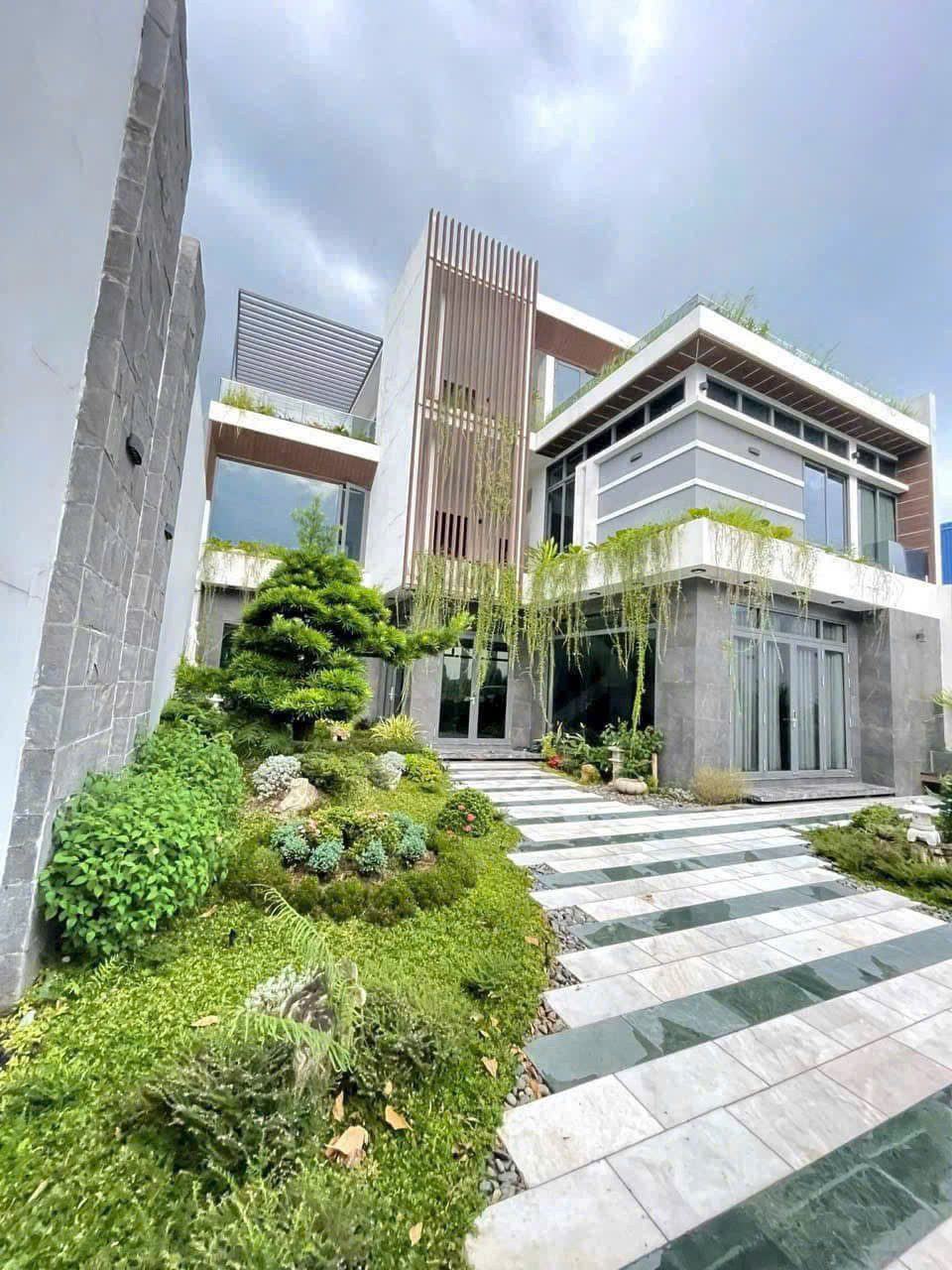 Cho thuê biệt thự sân vườn KP3 Trảng Dài Biên Hòa Đồng Nai – Diện tích 1000m², có hồ bơi, giá 50 triệu/tháng