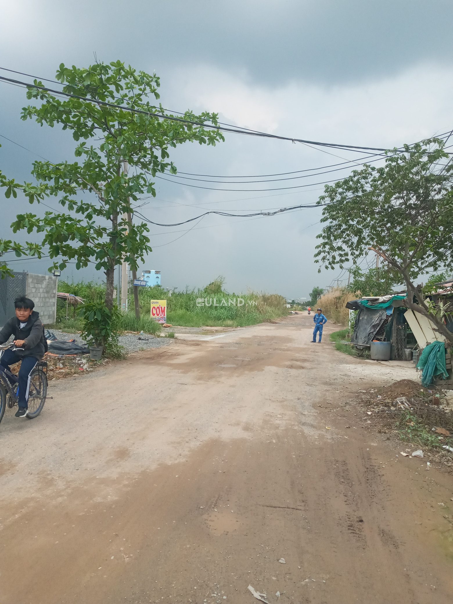 Đất đẹp đường Bưng ông Thoàn P phú Hữu : 41 x 77