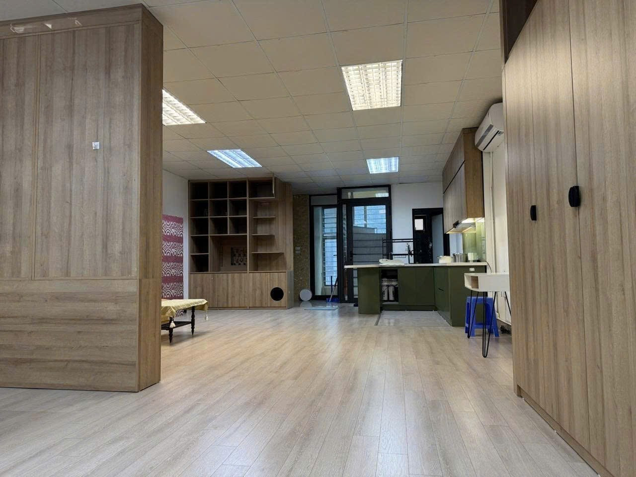 Cho Thuê Căn Hộ Tầng 3 - Đường Bưởi 90M² 2 Ngủ - Full Nội Thất - Giá Thuê 10tr