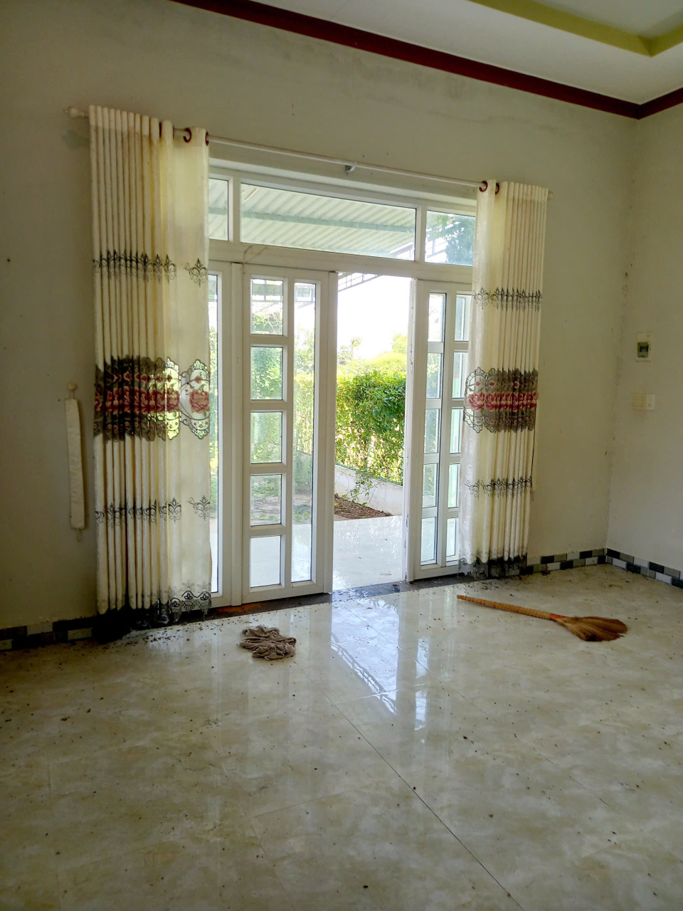 Đại Hạ Giá nhà Đẹp-Tuyên Quang(Hàm Mỹ)-Lâm Đồng-DT 234m2,gần QL1A