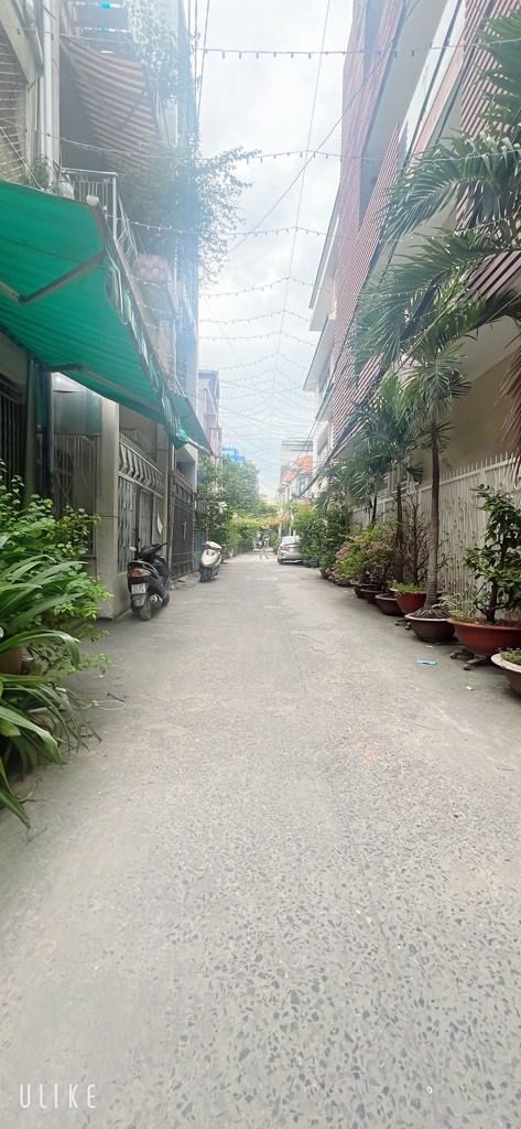 SIÊU PHẨM 5 TẦNG – HẺM XE TẢI – SÁT MẶT TIỀN CÁCH MẠNG THÁNG 8 – GẦN CÔNG VIÊN LÊ THỊ RIÊNG – CHỈ 12 TỶ