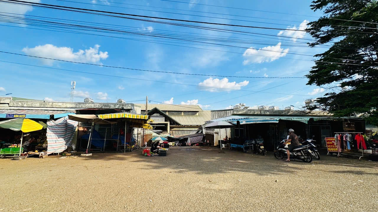 🏡Nhà hẻm Cách Mạng Tháng 8, gần chợ Hoa Lư