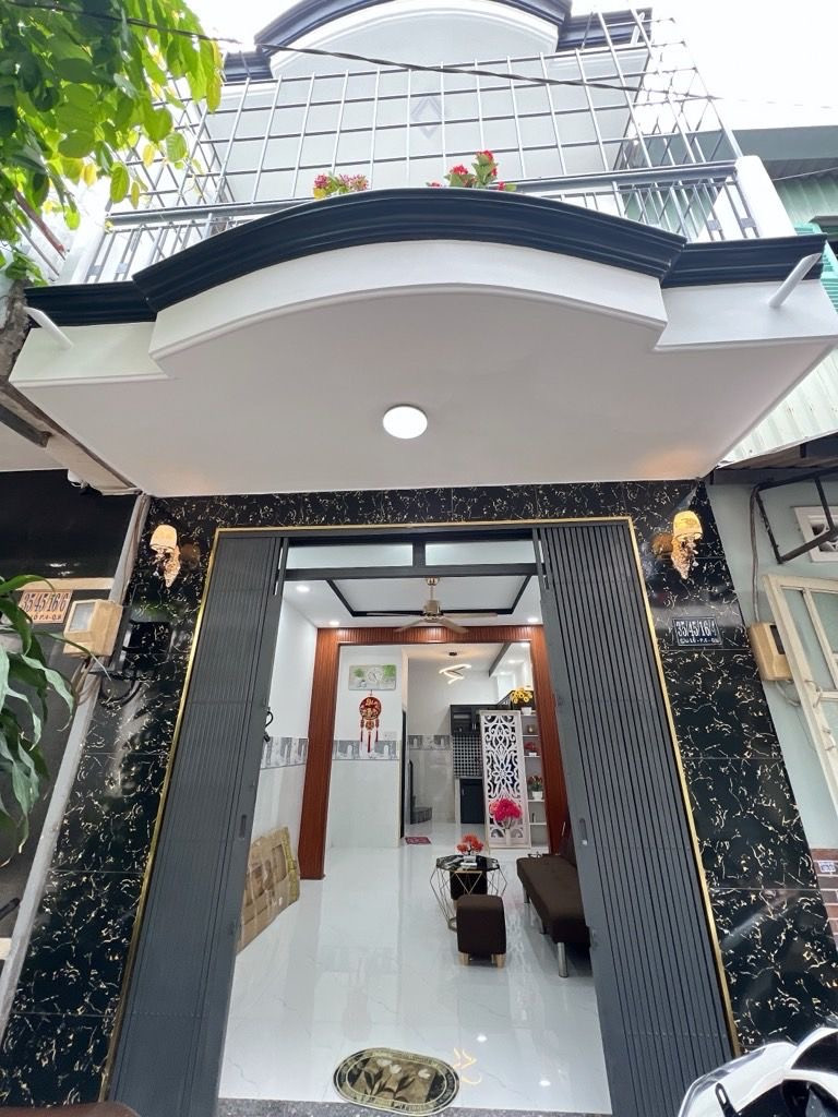 NHÀ 1 TRỆT 1 LẦU – HẺM 35 CAO LỖ, P4 Q8 – NHÀ MỚI TINH – 2PN – HẺM 3M – 2.55 tỉ