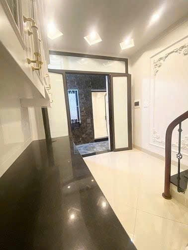 Cho Thuê Nhà Ngõ 20 Cát Linh 30M² 3 Tầng 2 Ngủ - Nội Thất Trống - Ngõ Rộng - Giá Thuê 10tr