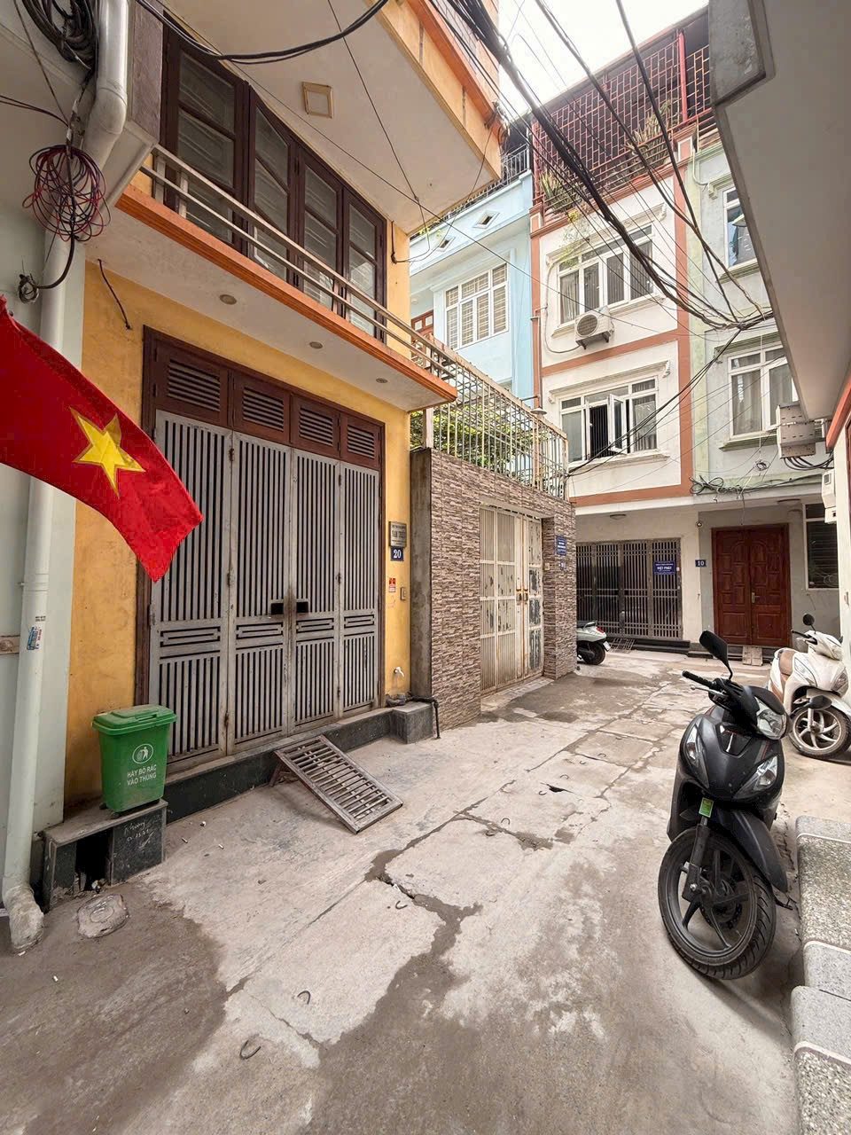 ✅ 60M2 KIỀU MAI – KHÔNG MUA TIẾC!
✅  sát đường QL32. Chủ thiện chí bán