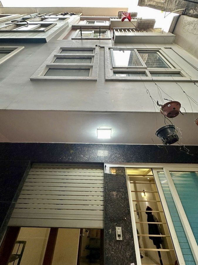 Bán Nhà Cầu Giấy, Dân Xây, 39m, 5 Tầng, Gần Ô Tô, Sát VĐ2.5, Giá Cực Tốt 11,6 Tỷ TL