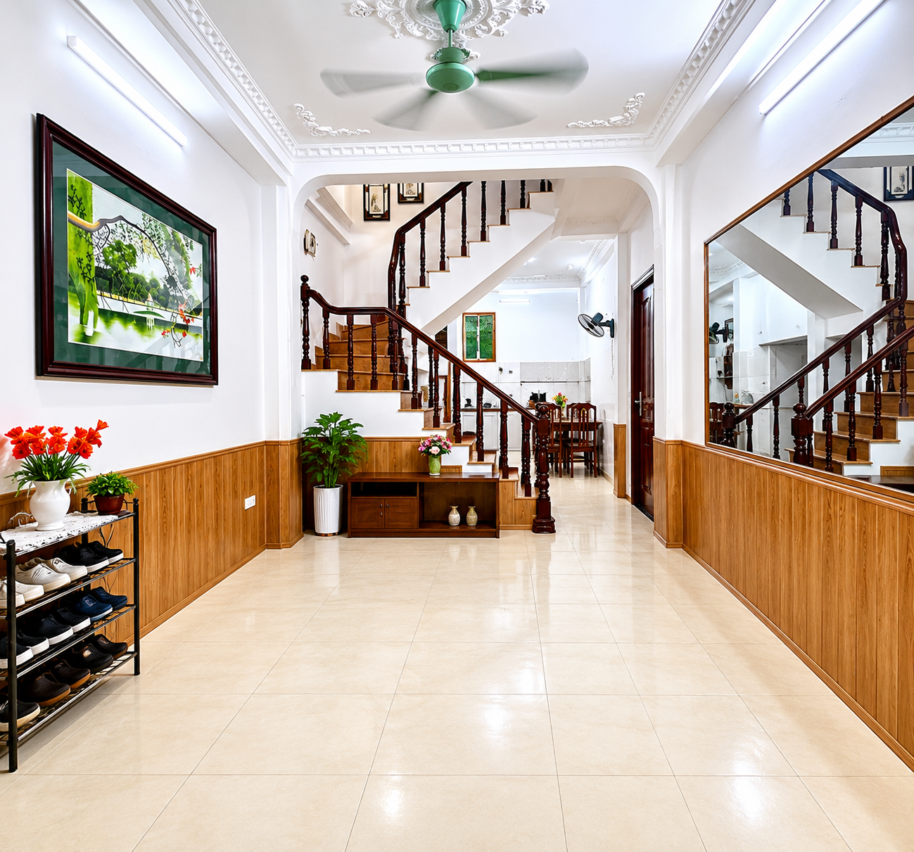CHỈ 10 TỶ SỞ HỮU NGAY NGAY NHÀ CẦU GIẤY – NHÀ ĐẸP NGÕ THÔNG – 45M2 x 4T- 5PN