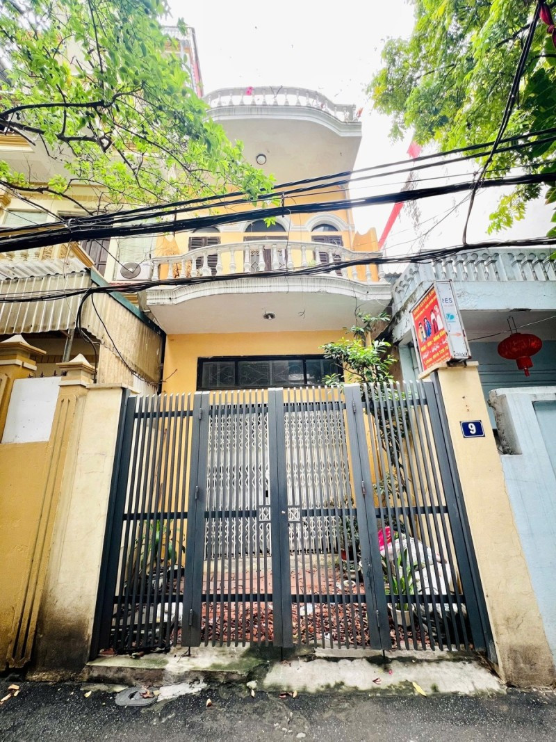 BÁN NHÀ HOÀNG QUỐC VIỆT 50M2-3 TẦNG-MT4.1M-Ô TÔ-NGÕ THÔNG-GẦN PHỐ-SỔ ĐỎ CC-NHỈNH 15 TỶ