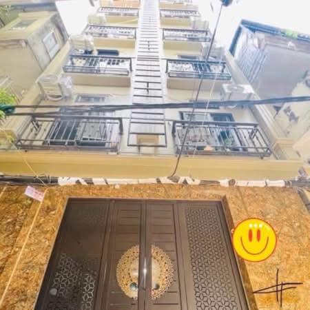 Dòng tiền 115tr/tháng, CCMN Cầu Giấy sổ 99m, 7 tầng thang máy, nhú nhẹ 24 tỷ.