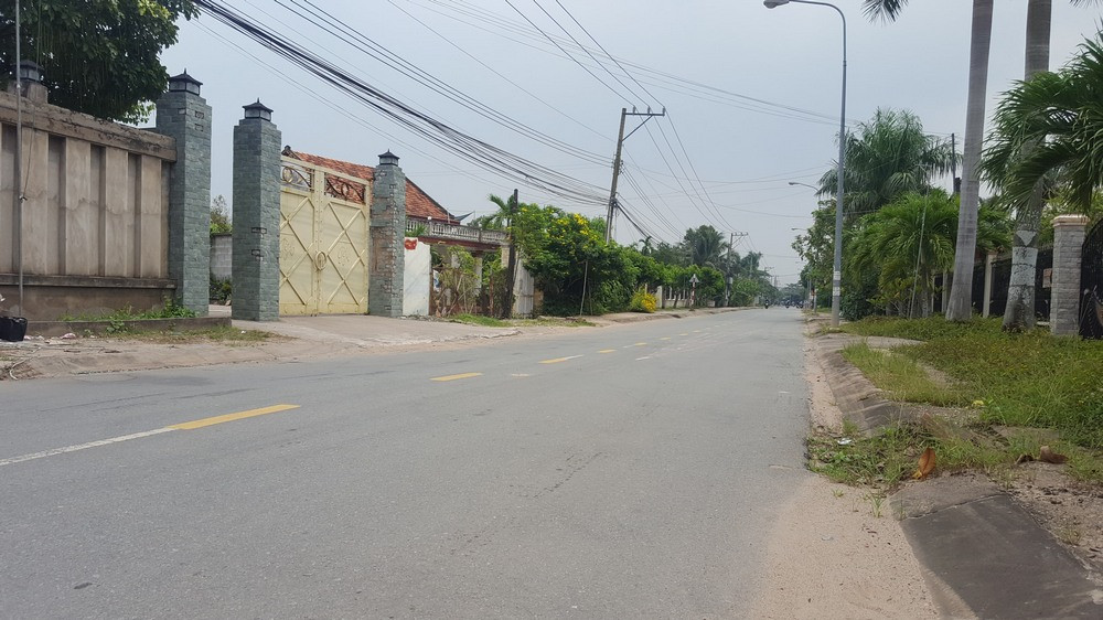 CHO THUÊ MẶT BẰNG NGUYÊN CĂN 1 TRỆT MẶT TIỀN ĐƯỜNG CẦU TÀU, PHƯỜNG HƯNG ĐỊNH