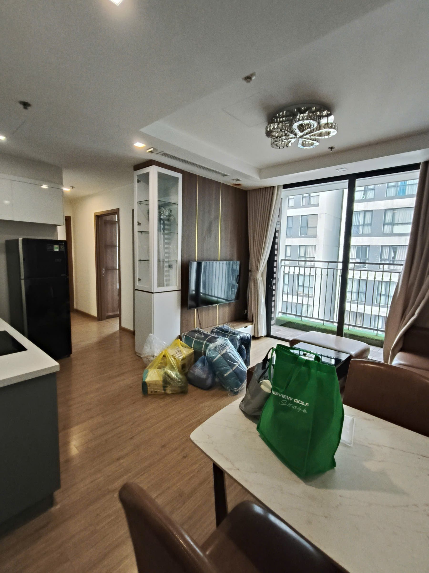 CHÍNH CHỦ GỬI BÁN VINHOMES GREENBAY 2N2VS FULL 64M2 7,X TỶ