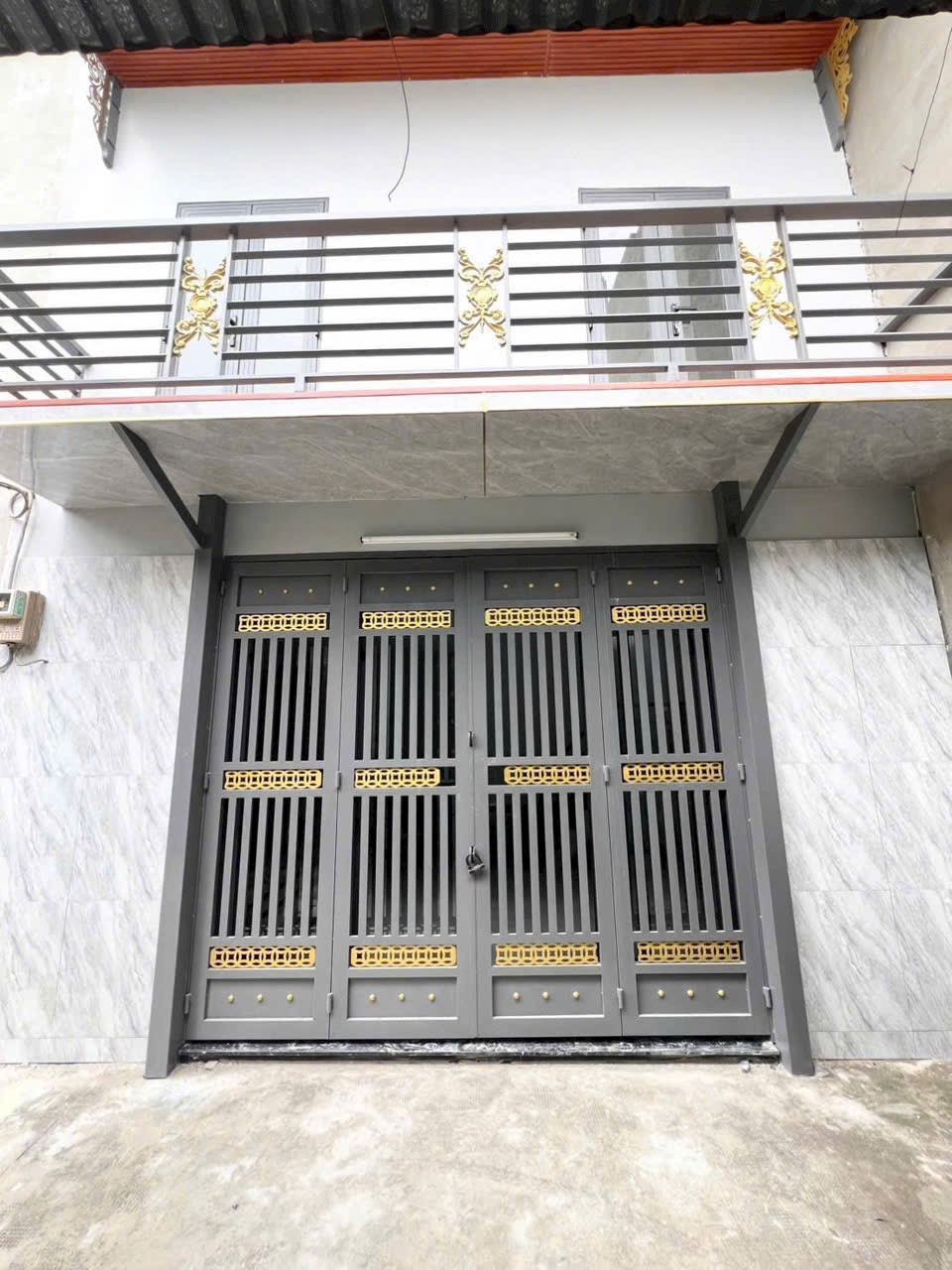 Nhà đẹp 2/ Cây Cám Búp Sen thông Vạn Quang Vĩnh Lộc B.