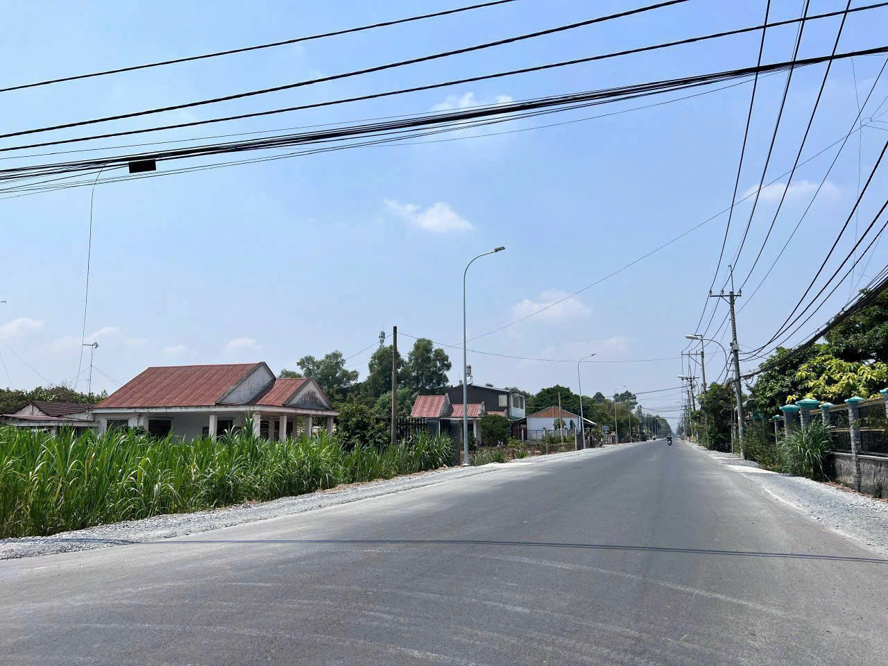 Bán đất ngay KDC Tân Phú Trung, Củ Chi giá 1 tỷ 950Tr với 80m2 full thổ cư - SHR