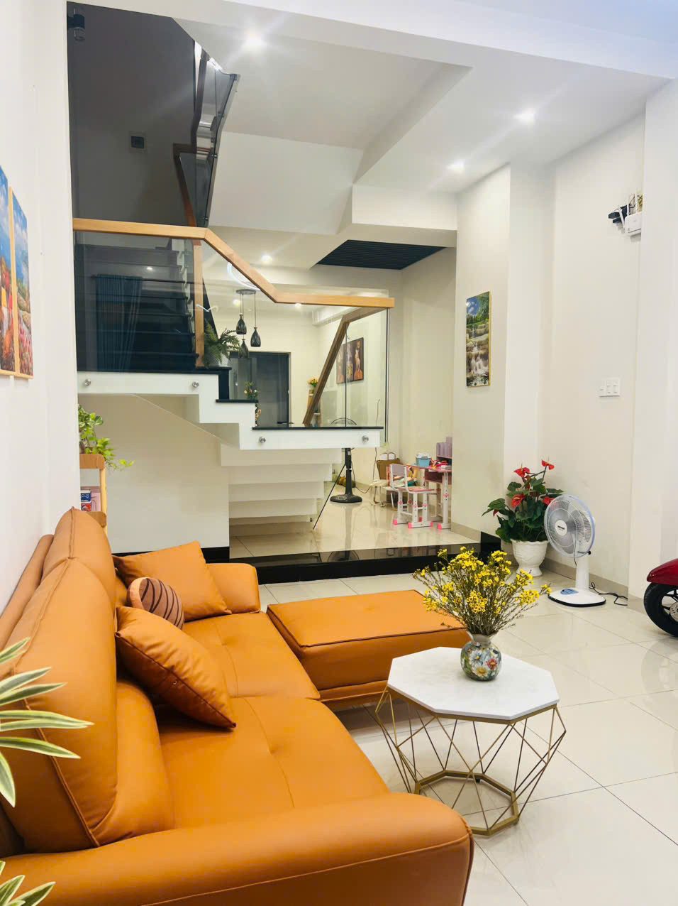 Nhà 60m2 xây 3 Lầu hẻm xe hơi 6m đường Cây Keo phường Tam Phú Thủ Đức