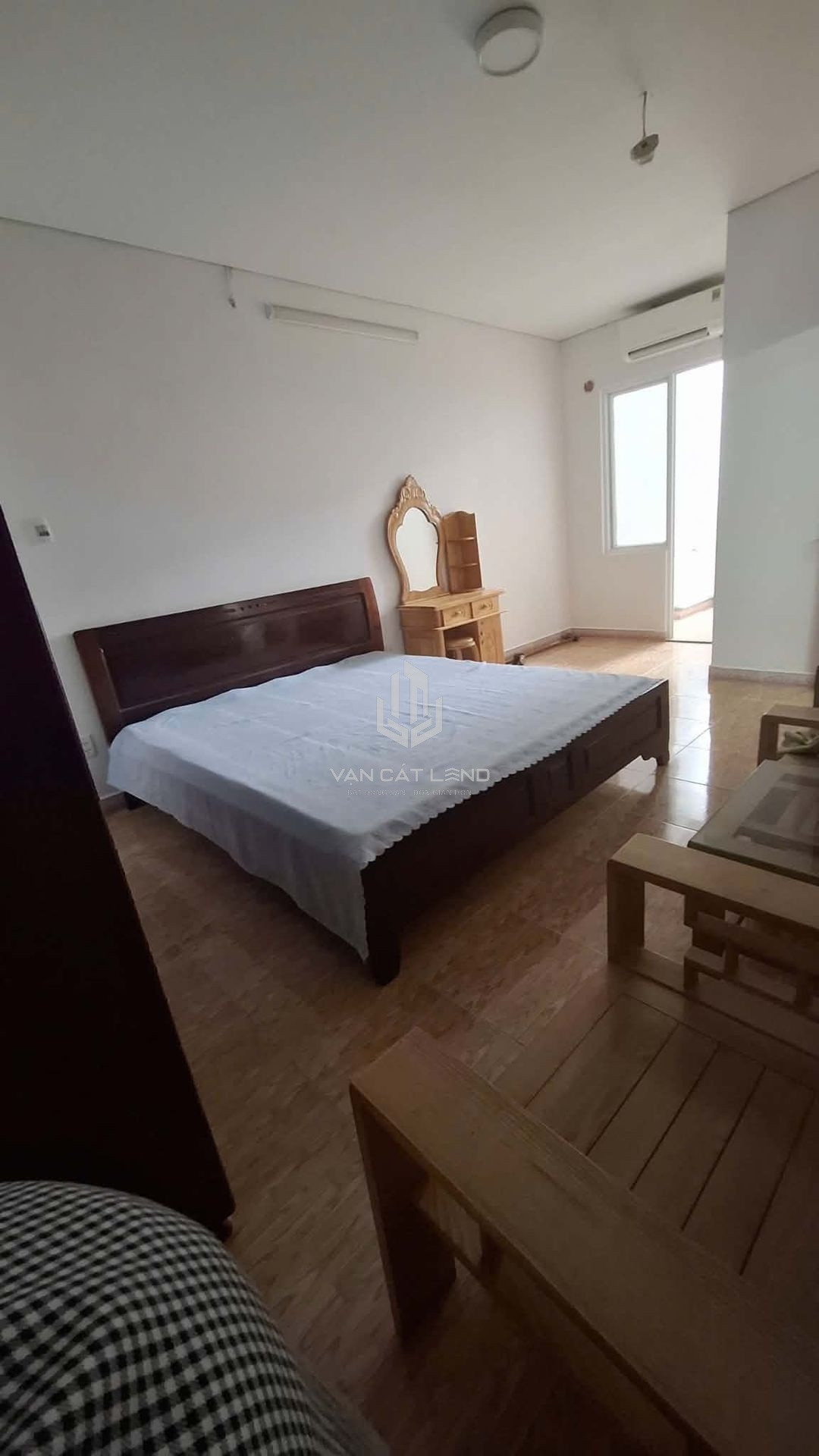 🏡 CẦN BÁN CĂN HỘ LAKESIDE – 73.5M² – TẦNG CAO – FULL NỘI THẤT – GIÁ 2,6 TỶ ✨