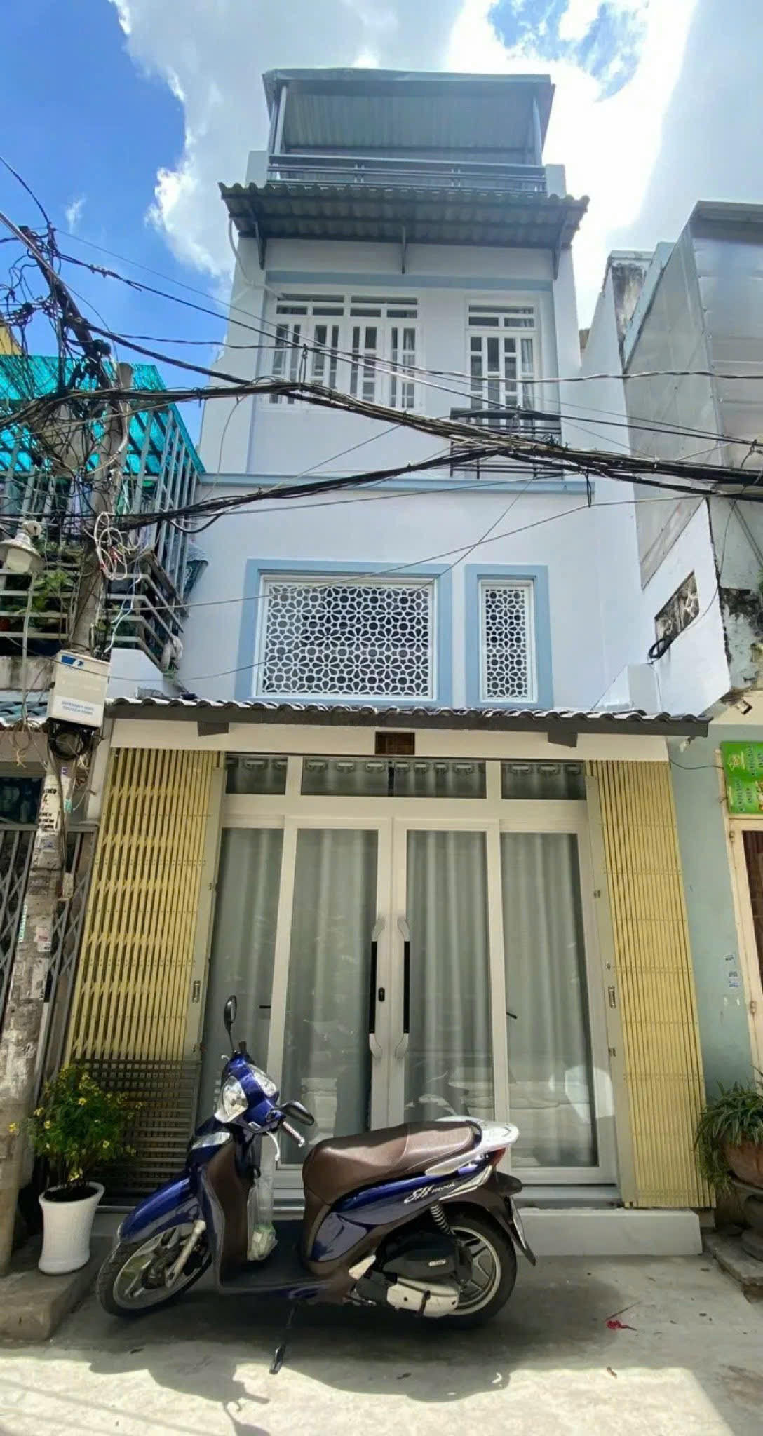 Gấp bán nhà 33m2 1tỷ650 Chu Văn An P12 Bình Thạnh. Sổ hồng riêng, đang cho thuê 9tr/th