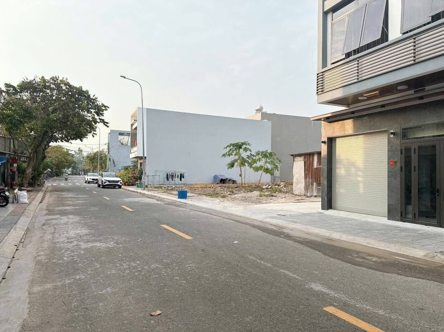 Lô đất Hưng Việt mt đường Chu Văn An P. Long Tâm, TP. Bà Rịa