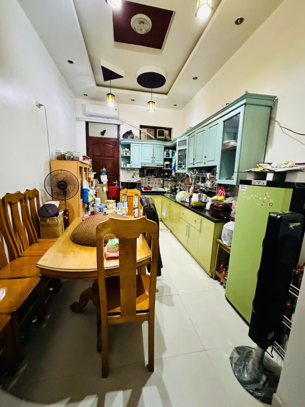 Bán nhà Chùa Bộc (Đống Đa) 42m, 4 tầng, mt 3.2m, giá 12.5 tỷ