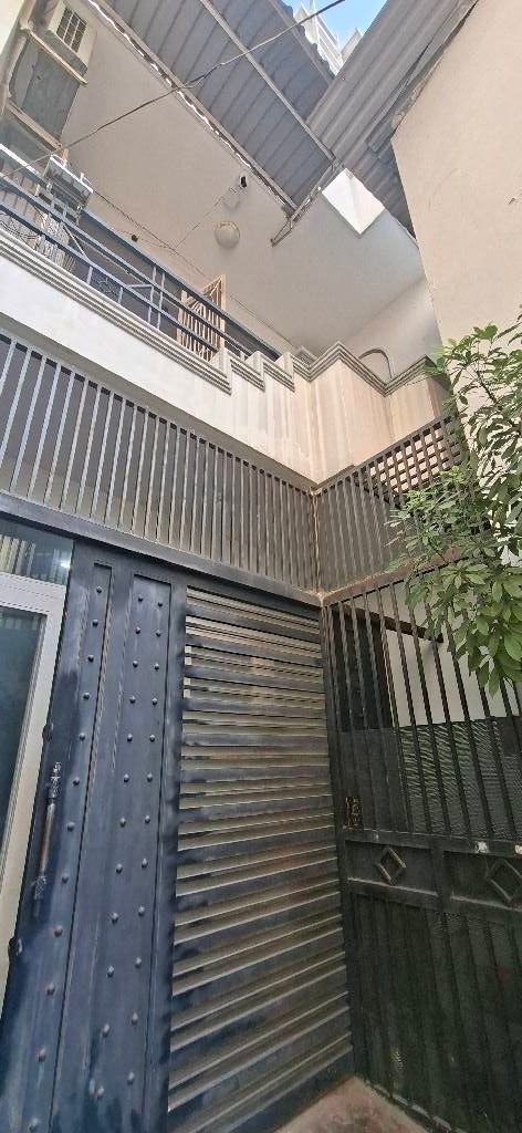 Nhà bán cô giang 3 tầng sổ hồng riêng, giáp q3
