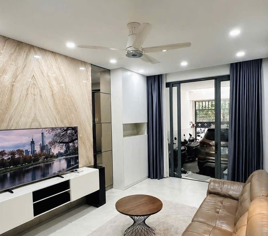 BÁN NHÀ HẺM XE HƠI CỘNG HÒA, TÂN BÌNH – 91M² – GIÁ 12 TỶ – SÁT GA T3