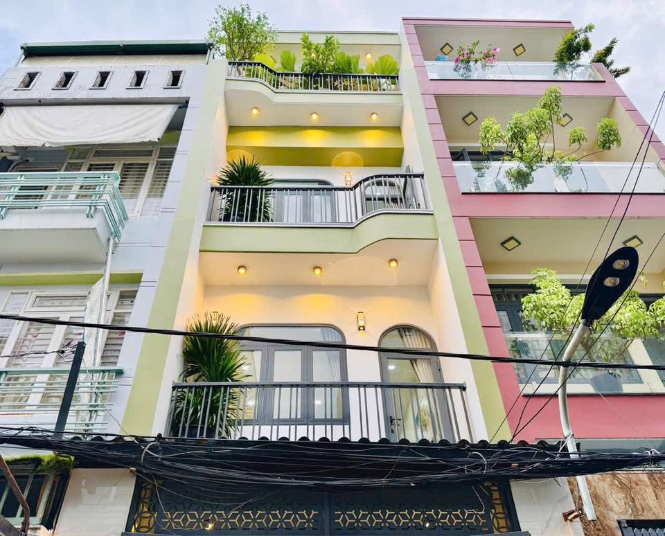 Tốt nhất trong tầm giá, Đường Cộng Hòa, P4, Tân Bình,DT 60m2, Giá 3tỷ350tr, Cho thuê 25tr, sổ riêng