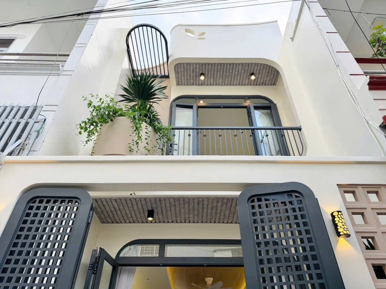 Nhà tốt giá mềm Cống Lở, P15, Tân Bình. 4,45 tỷ, sổ riêng, tiện ích xung quanh đầy đủ