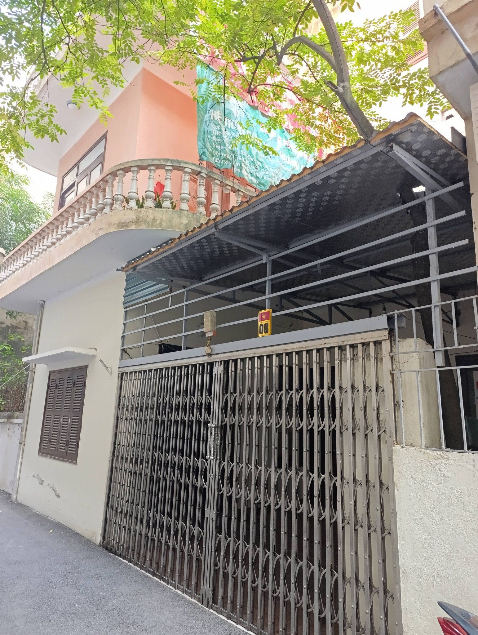 BÁN NHÀ ĐƯỜNG NGUYỄN NGỌC NẠI. 96M2 - 3 TẦNG. GARA Ô TÔ. MT 12,2M.