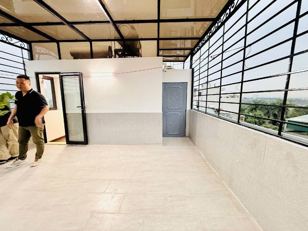 SIÊU PHẨM BÁT KHỐI – THANG MÁY – LÔ GÓC – Ô TÔ ĐỖ CỬA – 45M² – HƠN 11 TỶ