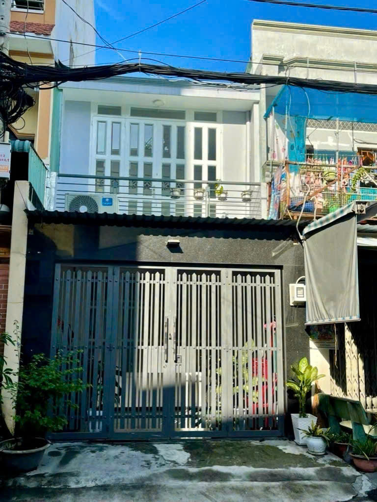 Bán nhà Mặt Tiền Nội Bộ 81.6m² ngang 4m giá 10.2 tỷ Phường Phú Lâm