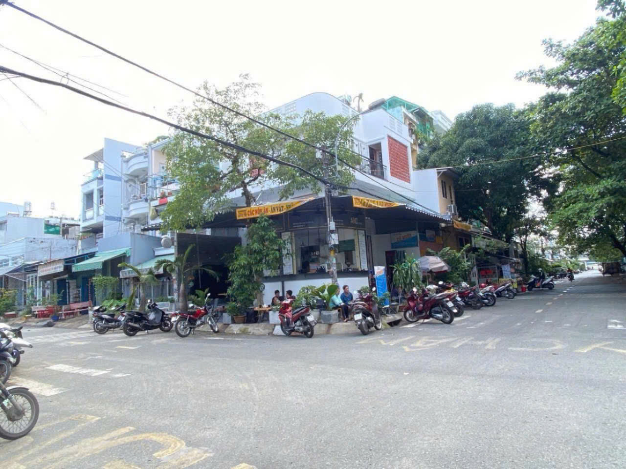 Bán nhà mặt tiền,lô góc (8m x 18m x 4 tầng) giá 18.9 tỷ tại Đường Cư Xá phú lâm D,có dòng tiền