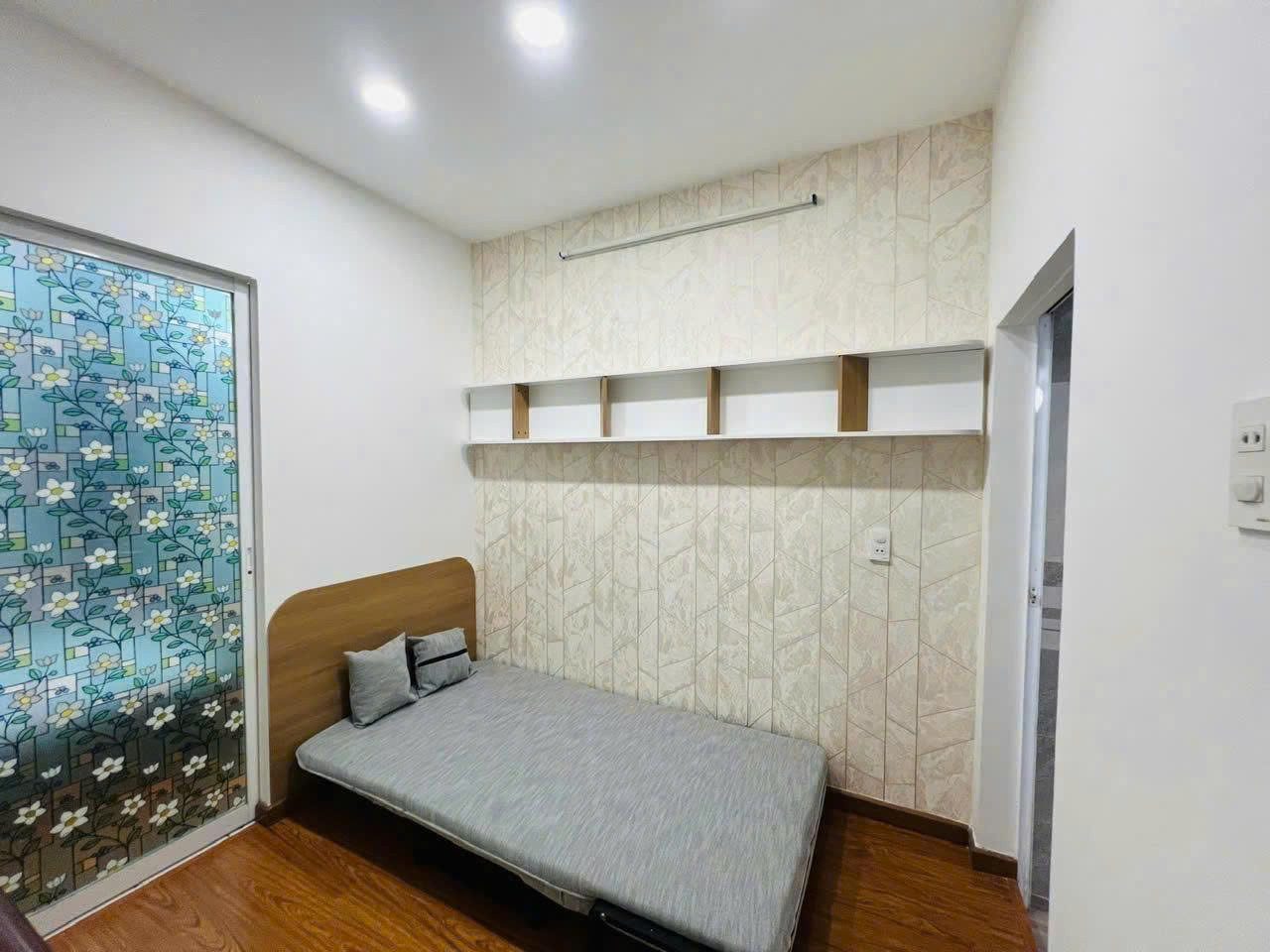 NHÀ GÒ VẤP NHỈNH 3 TỶ:  2 PHÒNG NGỦ 1 TRỆT 1 LẦU- PHẠM VĂN CHIÊU   tp hcm