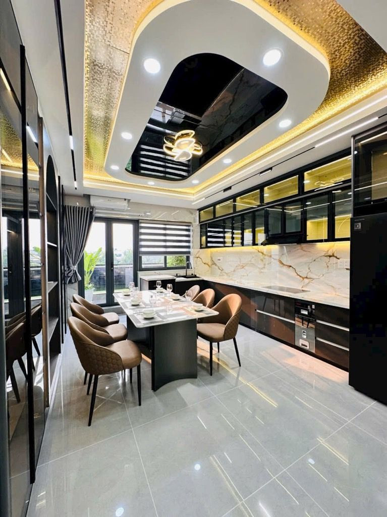 Bán nhà đường D2 Thới An Quận 12, DT: 4x18.5M 5 tầng mới đẹp, full nội thất, 7 tỷ nhỉnh